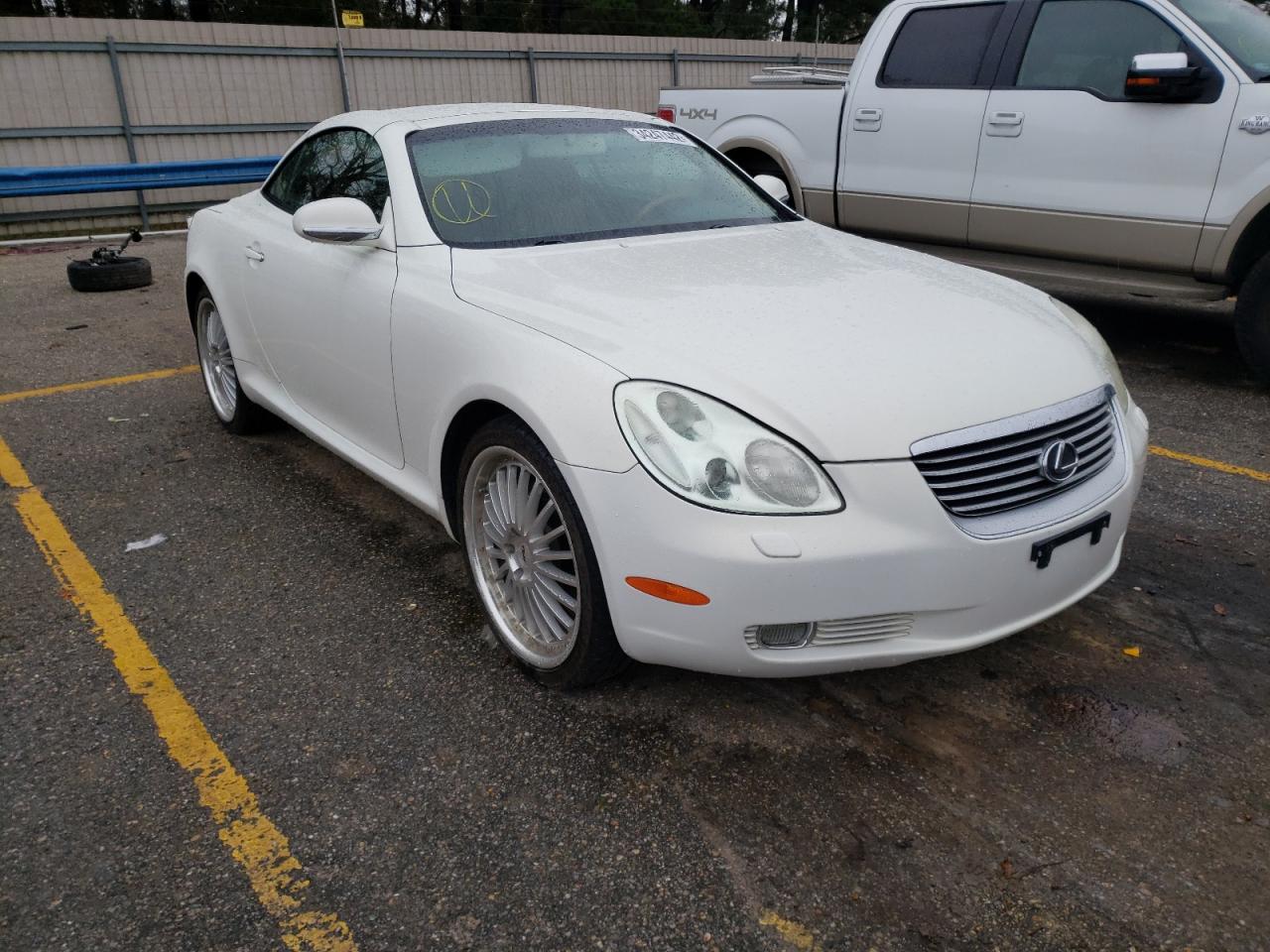 LEXUS SC 430 2003 with VIN JTHFN48Y230045084 - Photo from auction