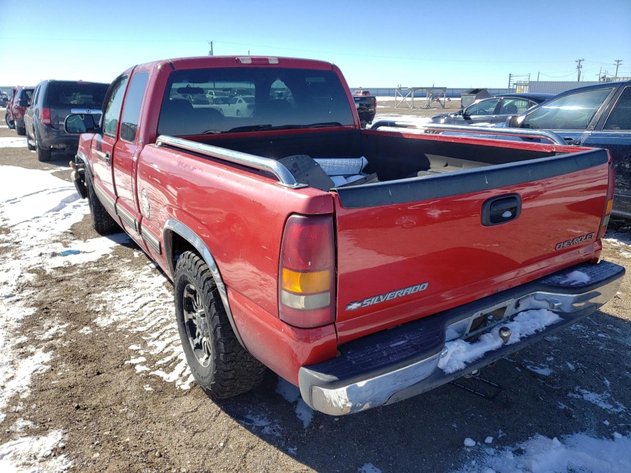 Photo 3 from auction – 2000 CHEVROLET SILVERADO with VIN 2GCEC19V2Y1380797