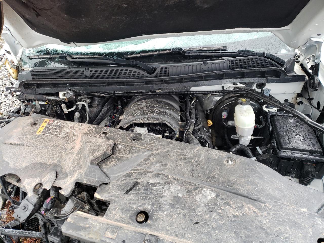 Photo 7 from auction – 2018 CHEVROLET SILVERADO with VIN 3GCUKREC6JG326871