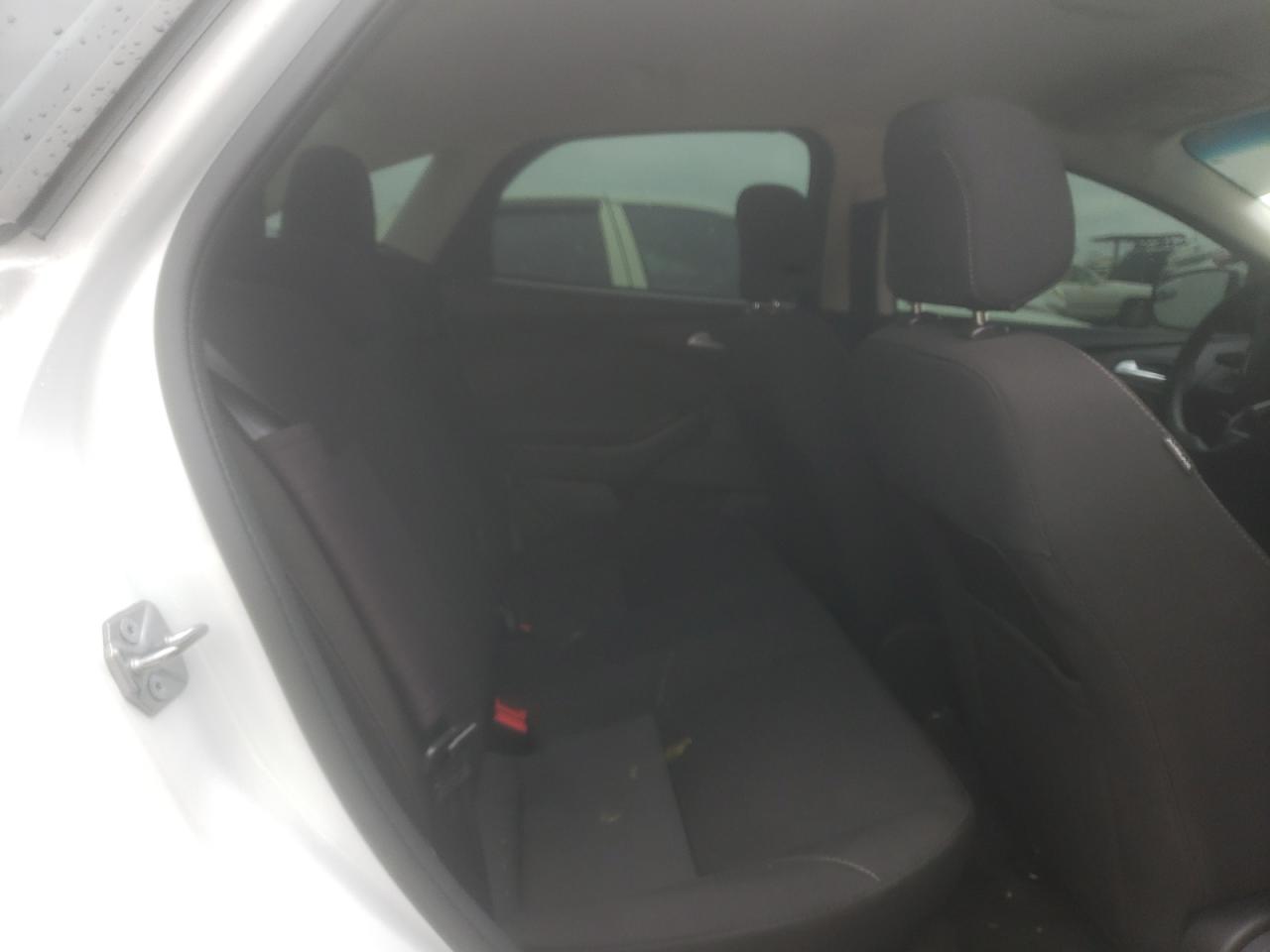 Photo 6 from auction – 2018 FORD FOCUS SE with VIN 1FADP3F25JL265803