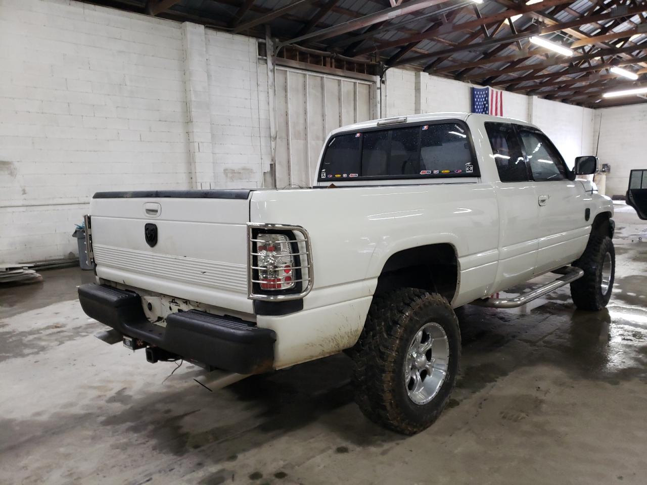 Photo 4 from auction – 1996 DODGE RAM 1500 with VIN 1B7HC13ZXTJ166342