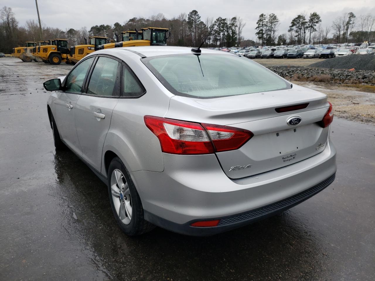 Photo 3 from auction – 2013 FORD FOCUS SE with VIN 1FADP3F25DL216802