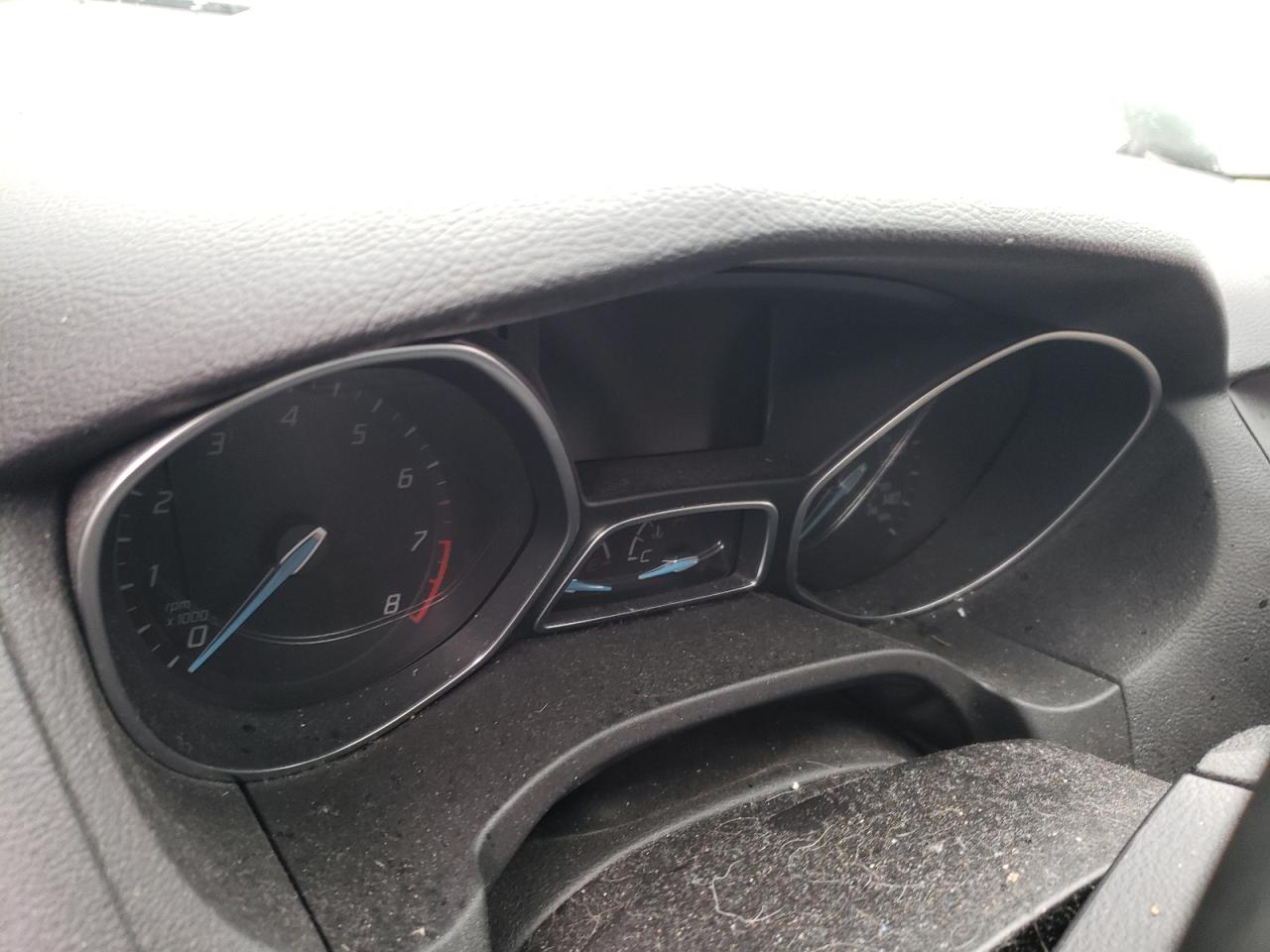 Photo 8 from auction – 2013 FORD FOCUS SE with VIN 1FADP3F21DL330957
