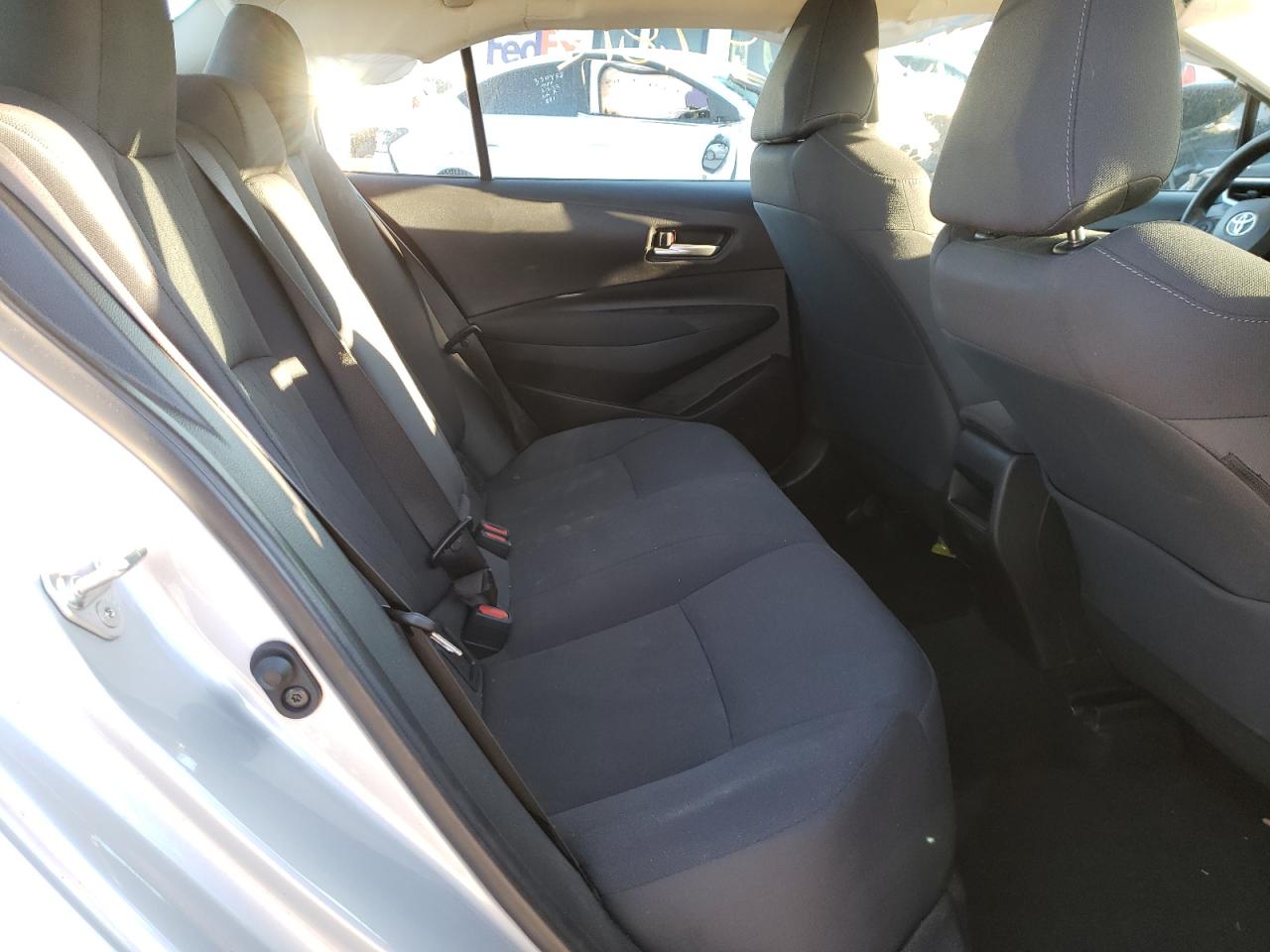 Photo 6 from auction – 2020 TOYOTA COROLLA LE with VIN 5YFEPRAE9LP105257