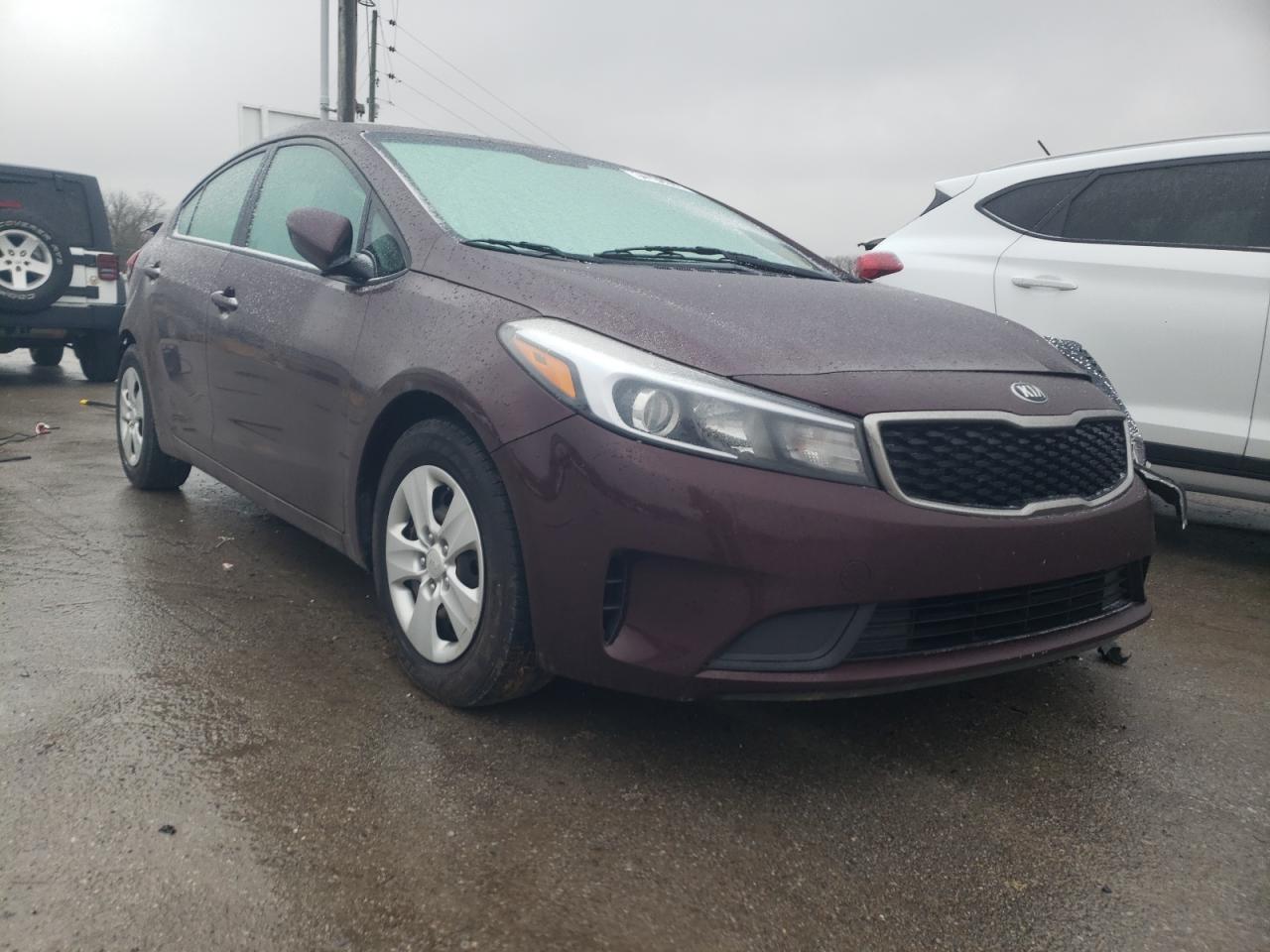 KIA FORTE LX 2017 with VIN 3KPFK4A7XHE074181 - Photo from auction