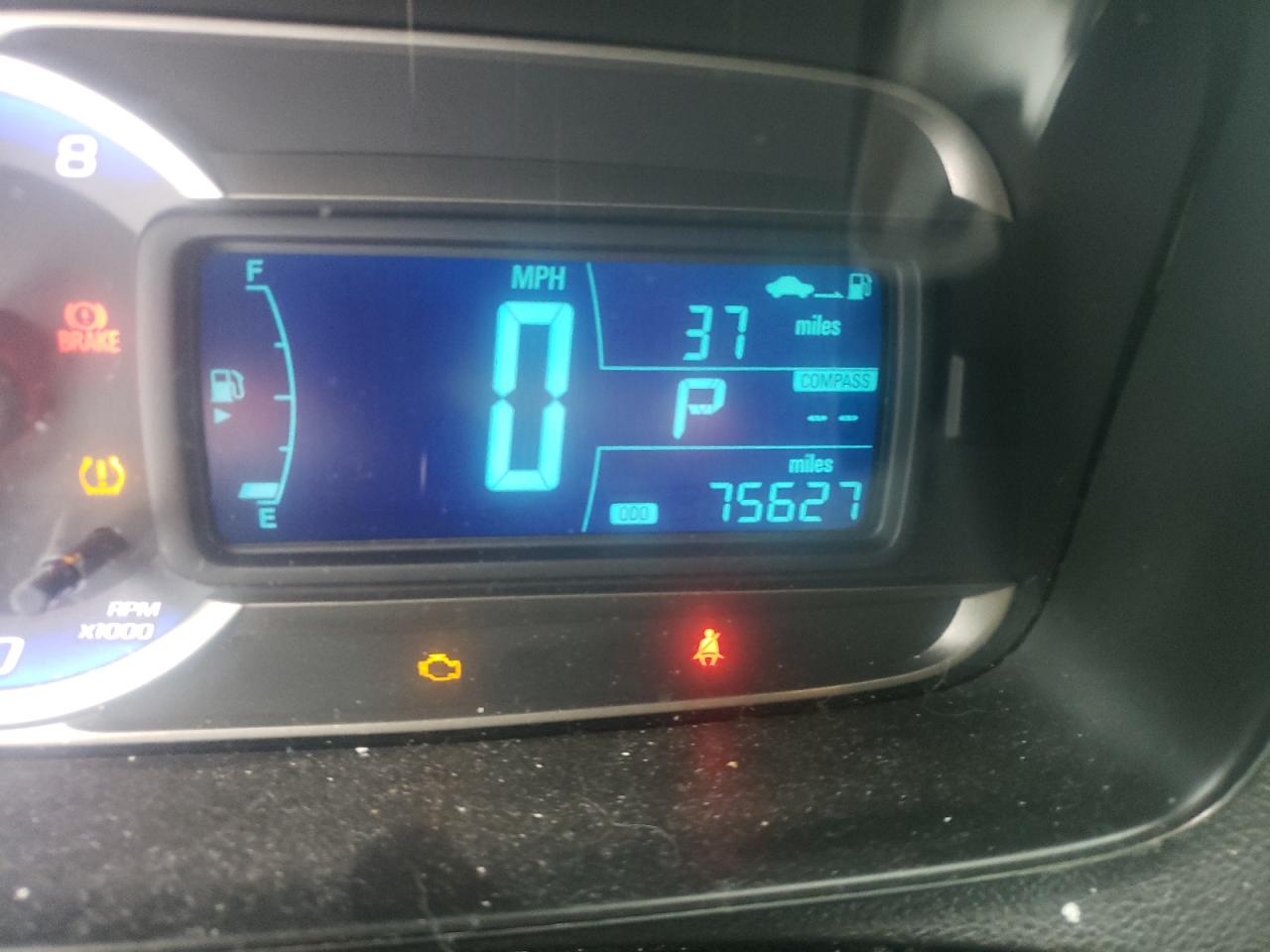 Photo 8 from auction – 2015 CHEVROLET TRAX 1LT with VIN 3GNCJRSBXFL235179