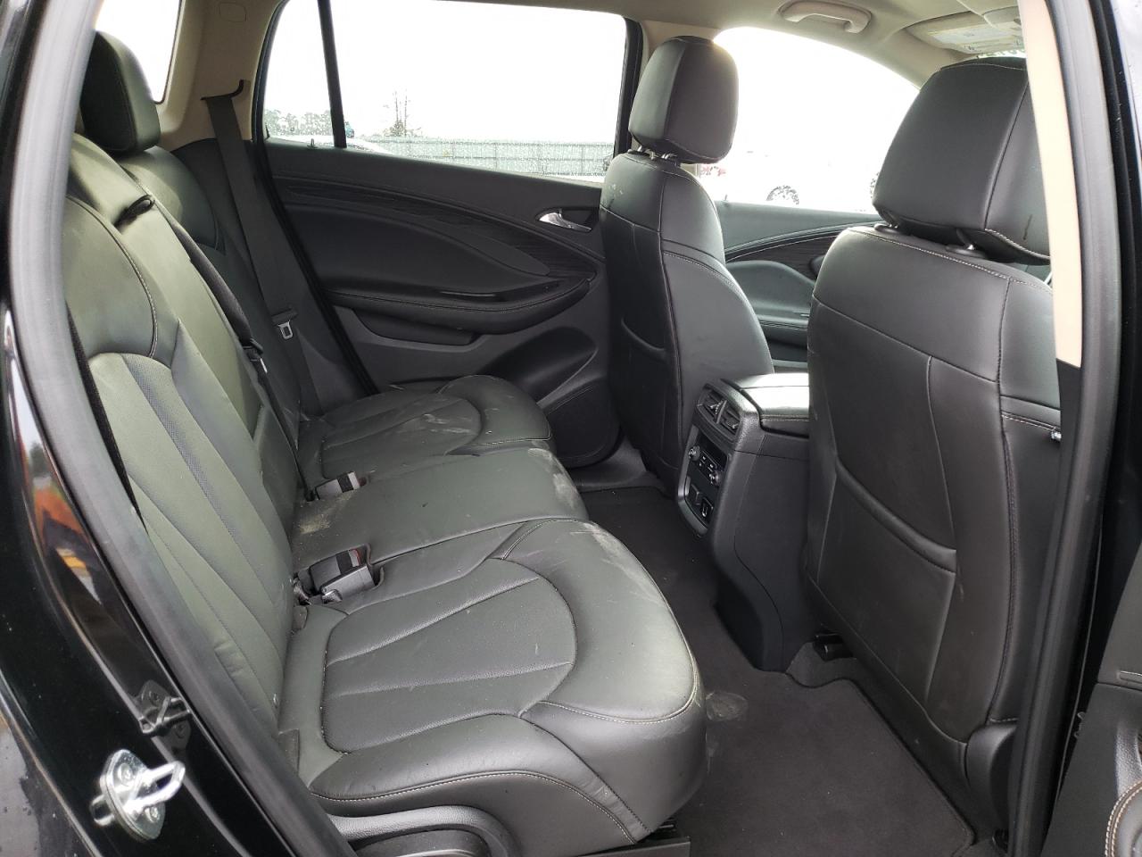 Photo 6 from auction – 2017 BUICK ENVISION E with VIN LRBFXDSA1HD088255