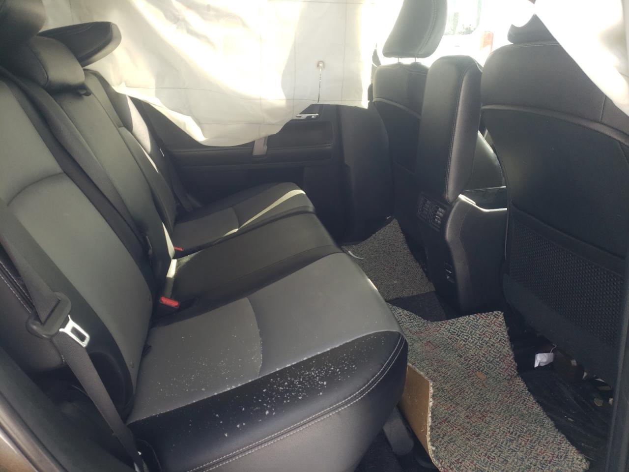 Photo 6 from auction – 2015 TOYOTA 4RUNNER SR with VIN JTEBU5JR9F5240081