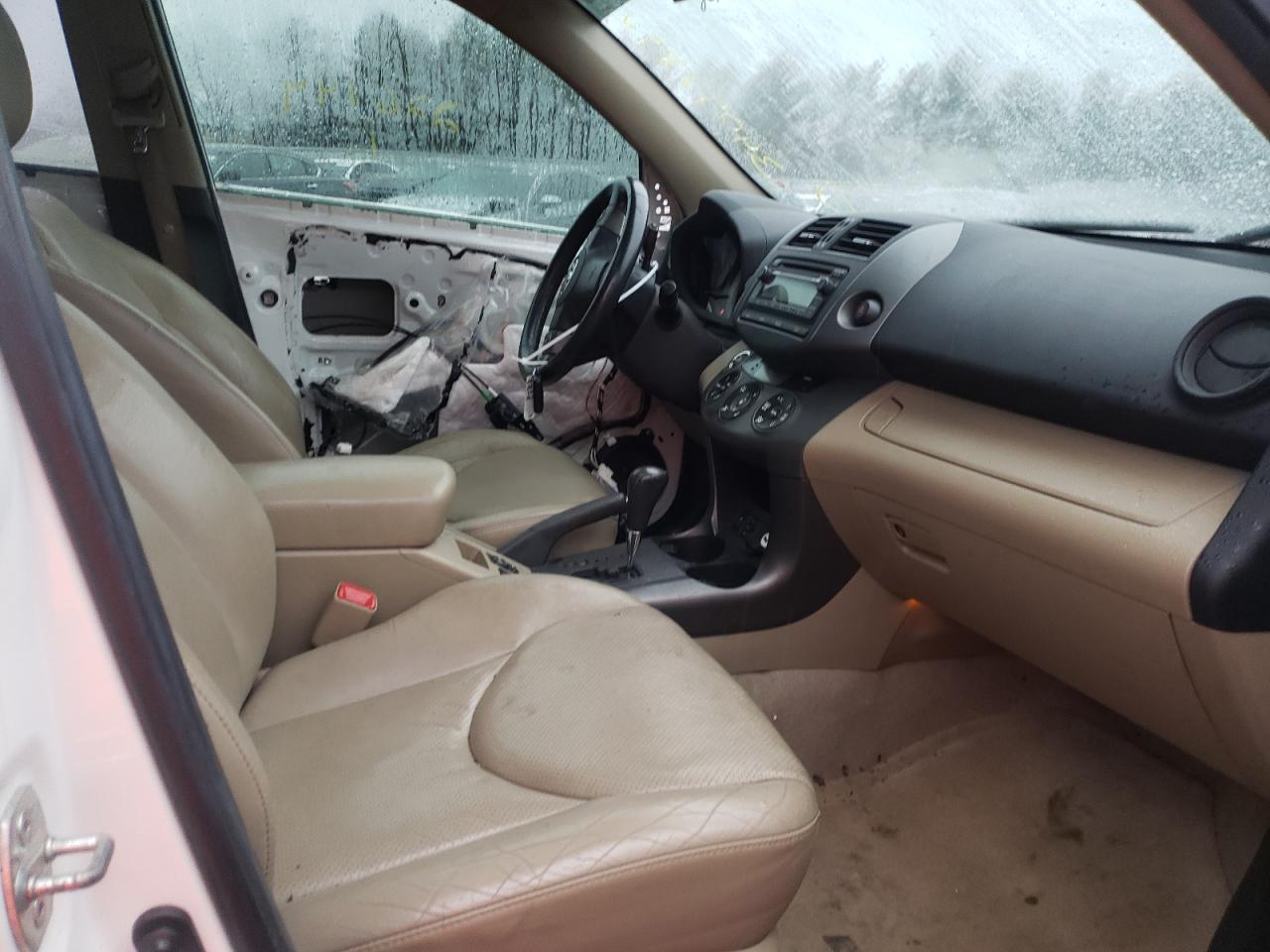 Photo 5 from auction – 2012 TOYOTA RAV4 LIMIT with VIN 2T3YF4DV2CW142977