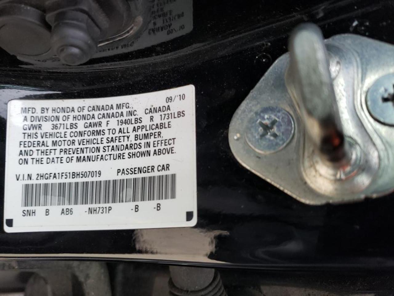 Photo 10 from auction – 2011 HONDA CIVIC LX with VIN 2HGFA1F51BH507019