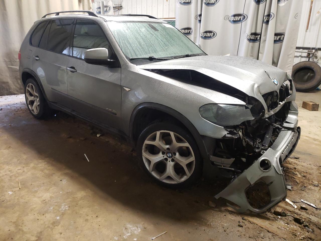 BMW X5 XDRIVE3 2011 with VIN 5UXZV4C55BL412387 - Photo from auction