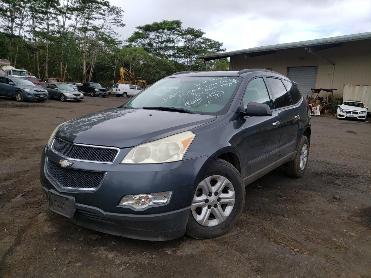 Photo 2 from auction – 2011 CHEVROLET TRAVERSE L with VIN 1GNKVFED5BJ209604