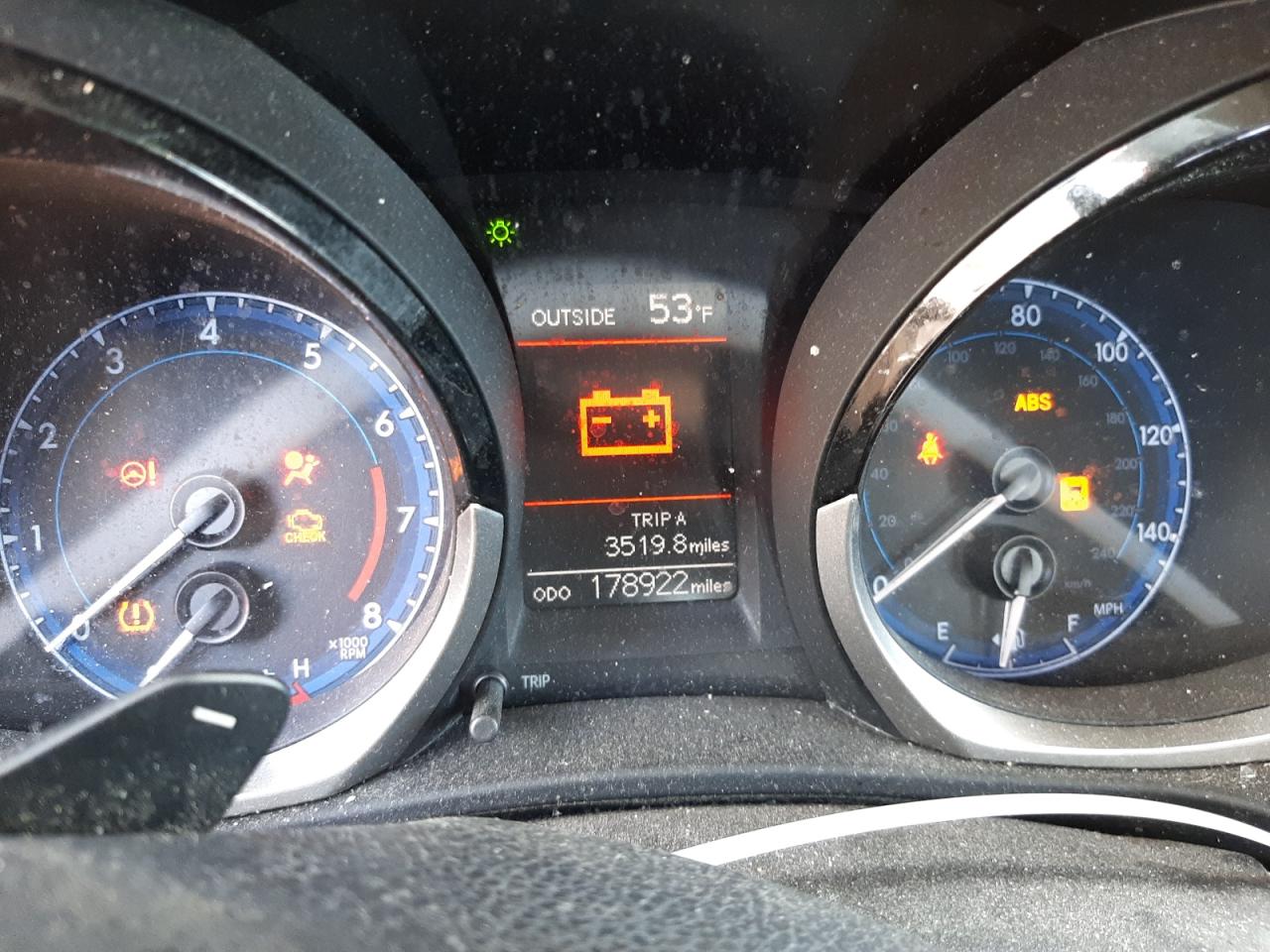 Photo 8 from auction – 2015 TOYOTA COROLLA L with VIN 2T1BURHE7FC298823