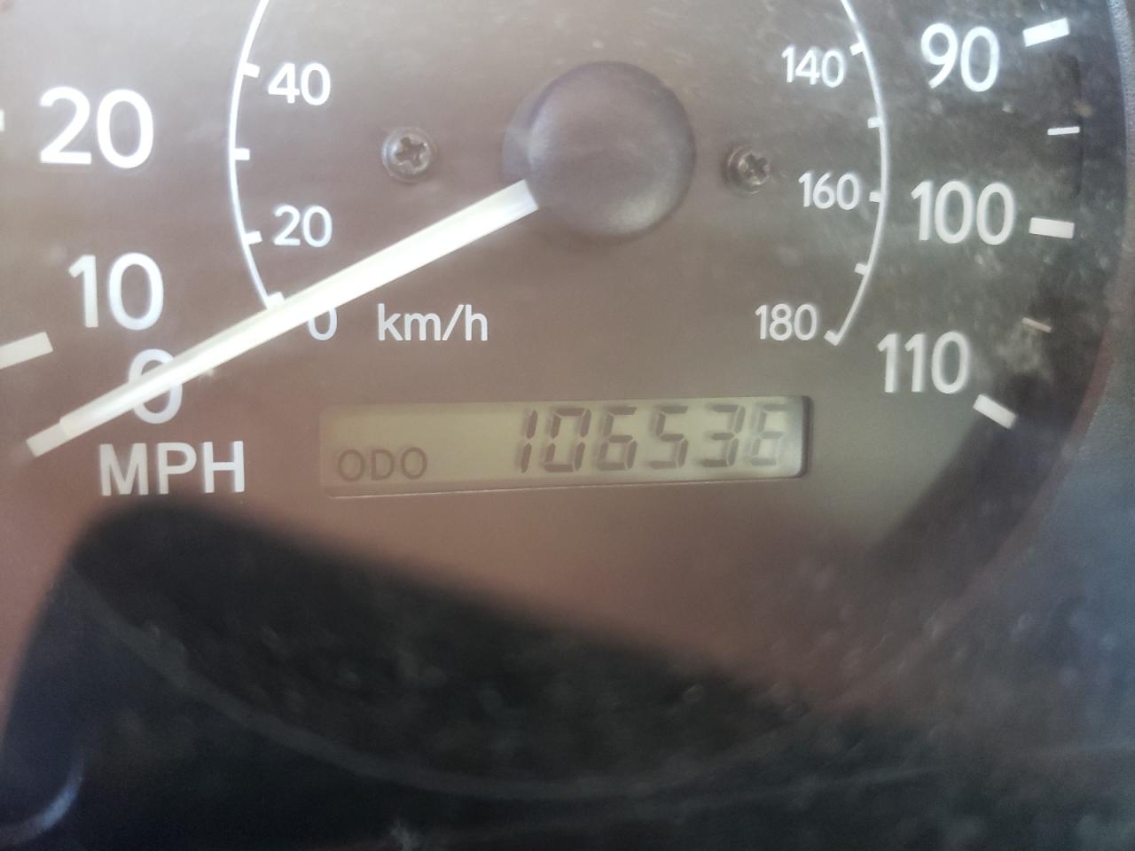Photo 8 from auction – 2000 TOYOTA COROLLA VE with VIN 1NXBR12E5YZ404070