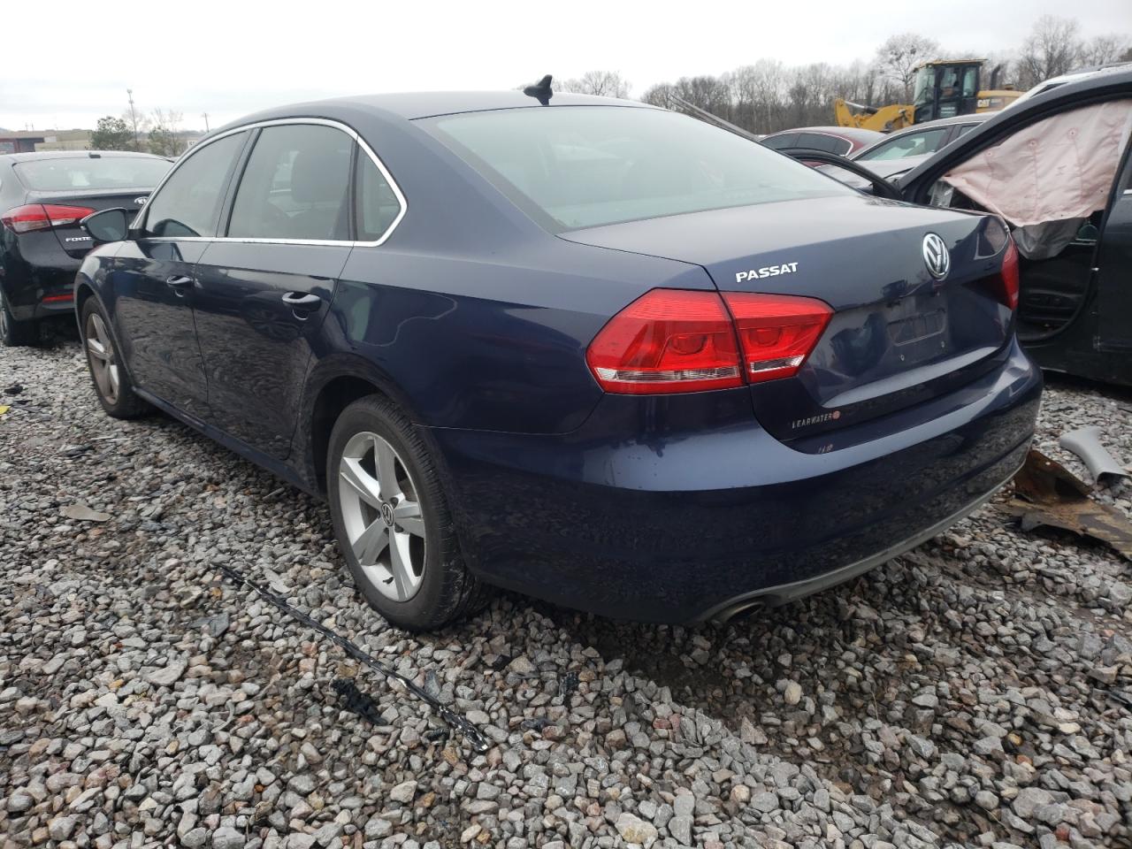 Photo 3 from auction – 2012 VOLKSWAGEN PASSAT SE with VIN 1VWBH7A3XCC098912