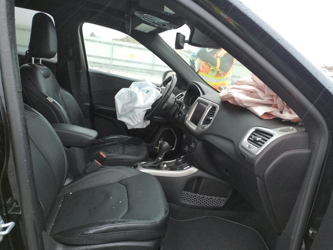 Photo 5 from auction – 2021 JEEP COMPASS 80 with VIN 3C4NJDEB2MT575228