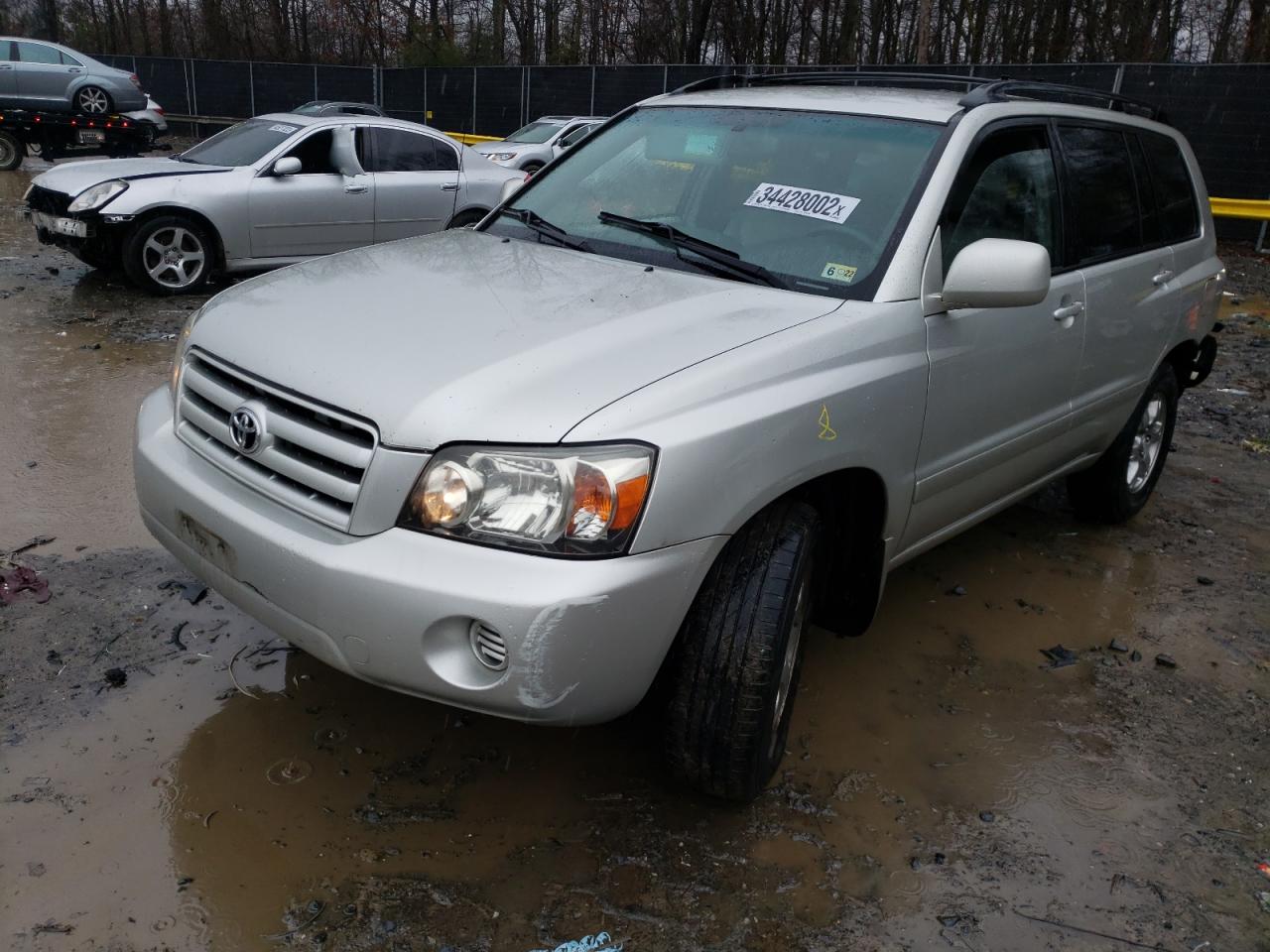 Photo 2 from auction – 2004 TOYOTA HIGHLANDER with VIN JTEDP21A740032476