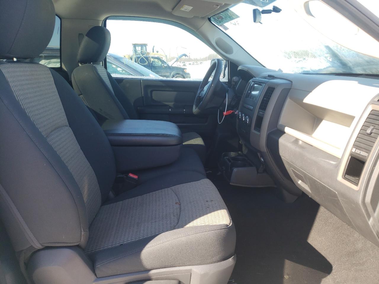 Photo 5 from auction – 2012 DODGE RAM 1500 S with VIN 3C6JD6AT1CG250780