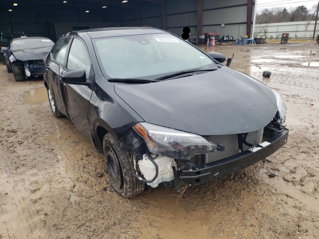 TOYOTA COROLLA L 2018 with VIN 5YFBURHE8JP768415 - Photo from auction