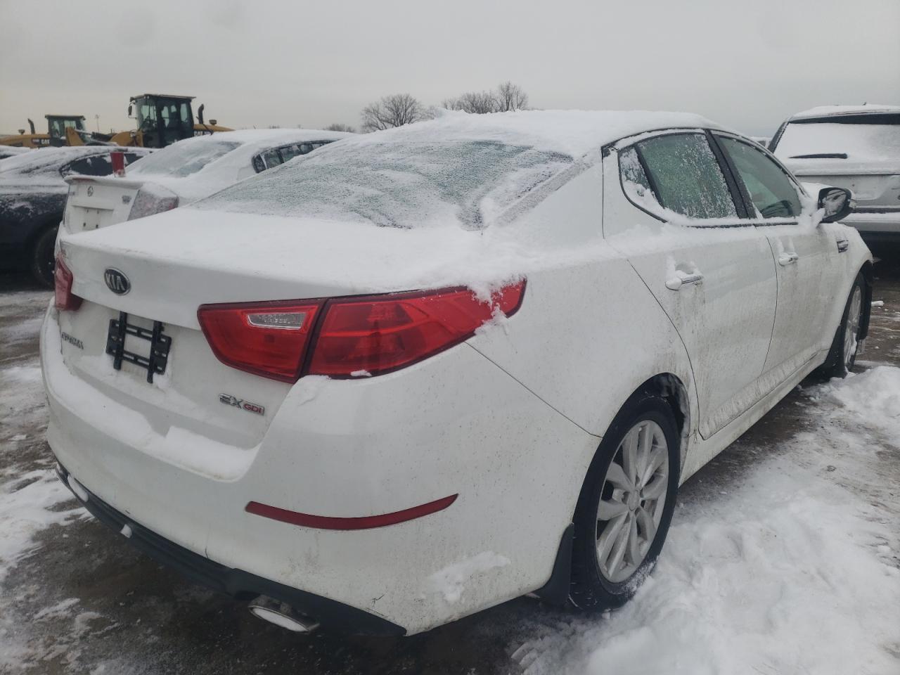 Photo 4 from auction – 2015 KIA OPTIMA EX with VIN 5XXGN4A73FG437176