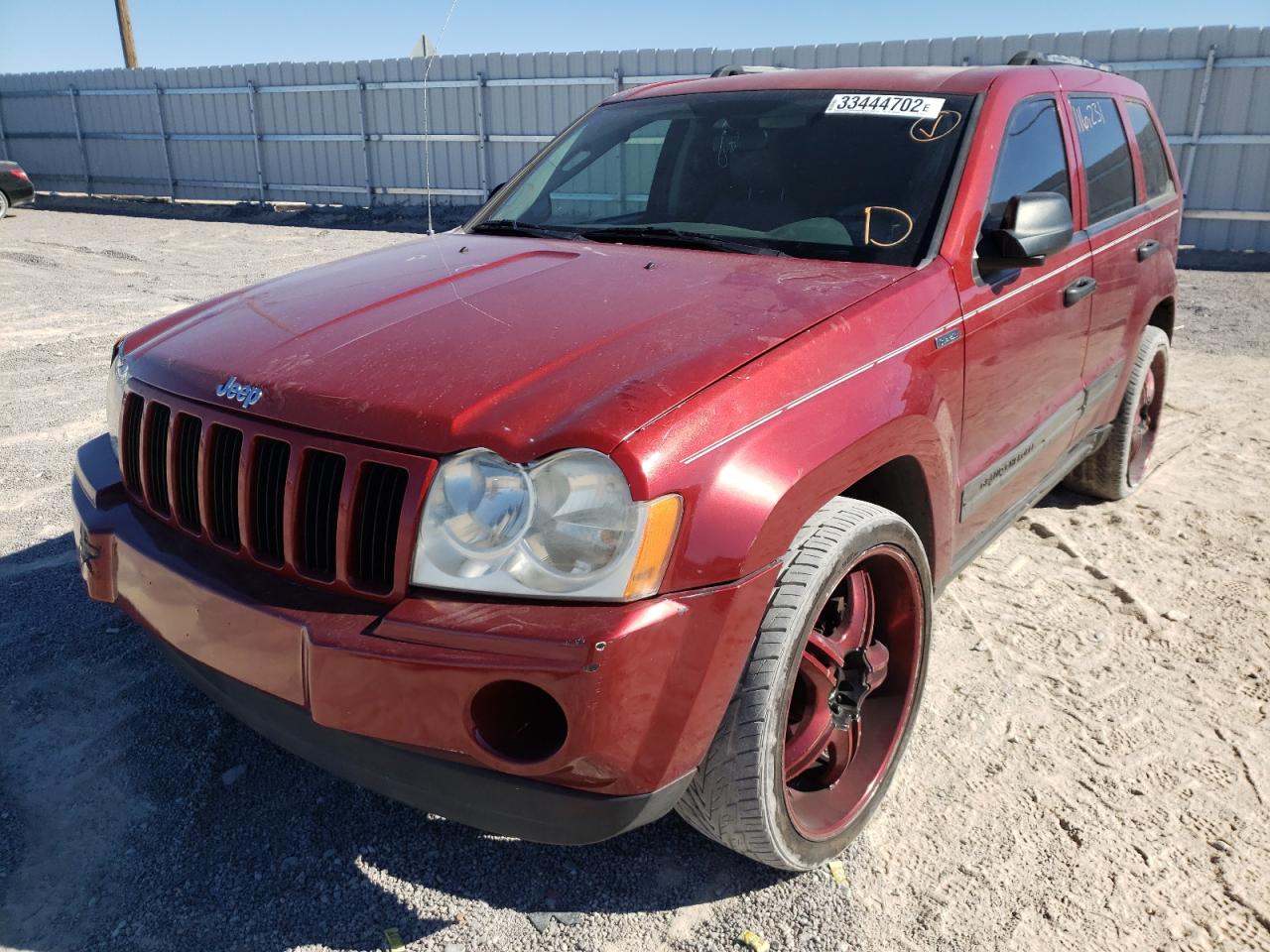 Photo 2 from auction – 2005 JEEP GRAND CHER with VIN 1J4GS48K75C658243