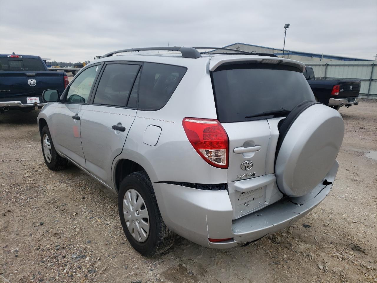 Photo 3 from auction – 2008 TOYOTA RAV4 with VIN JTMZD33V686077680