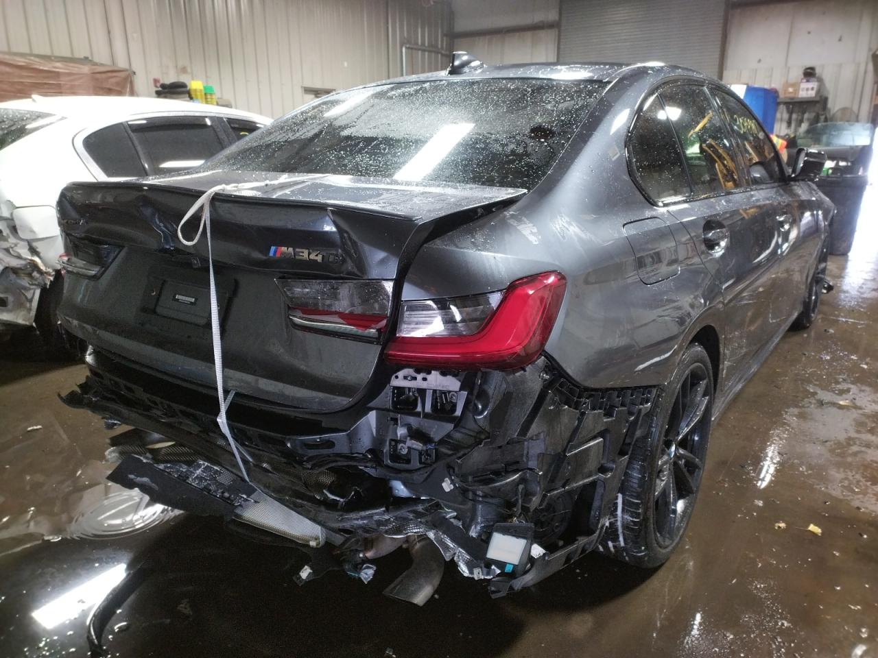 Photo 4 from auction – 2021 BMW M340XI with VIN 3MW5U9J01M8C04926