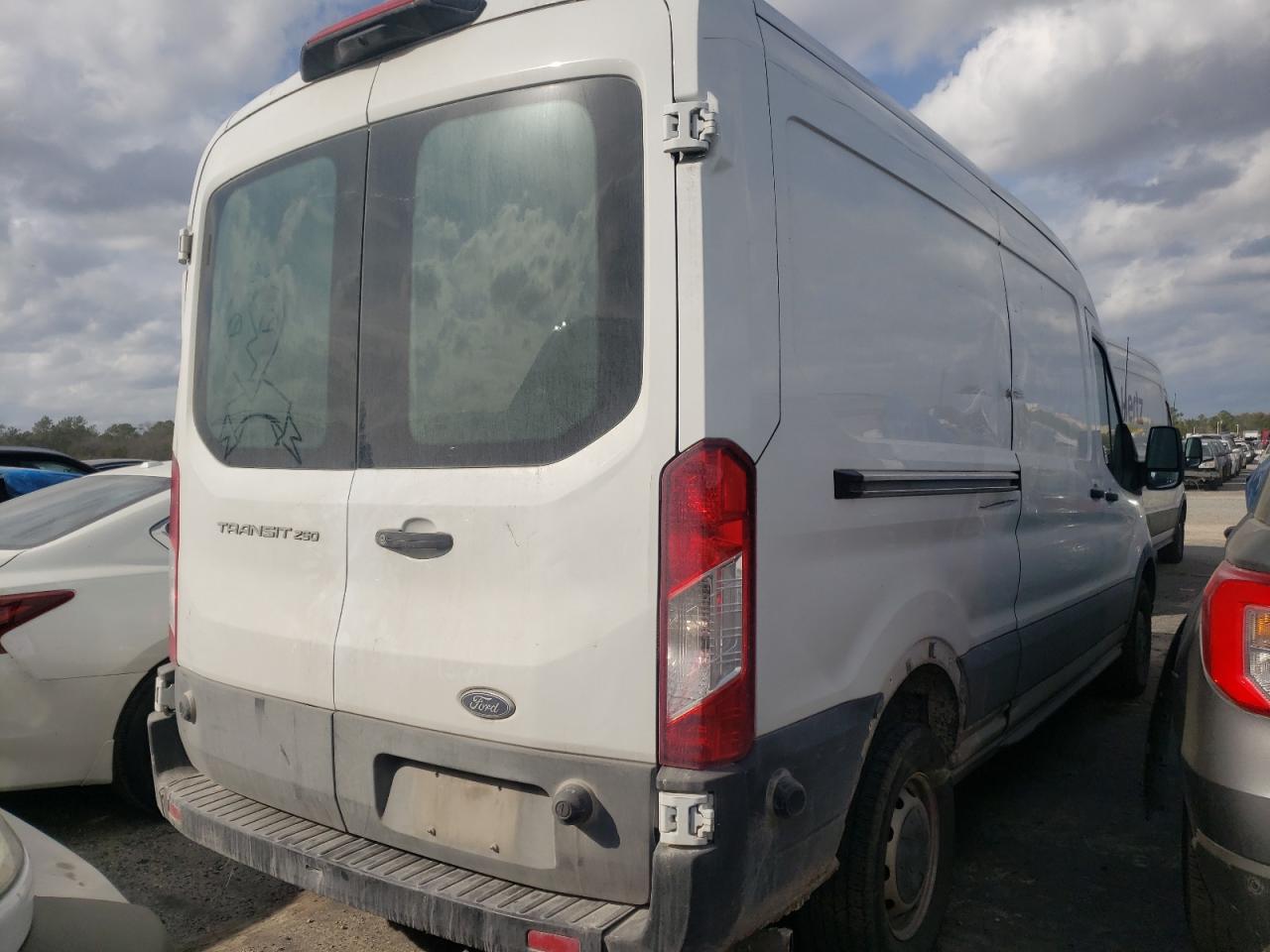 Photo 4 from auction – 2020 FORD TRANSIT T- with VIN 1FTBR1C87LKA07428