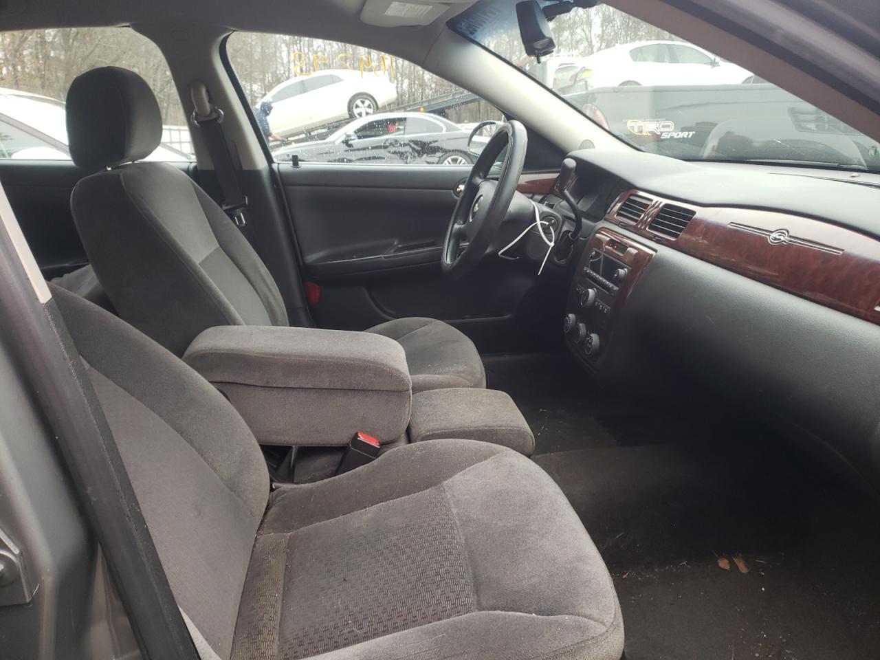 Photo 5 from auction – 2008 CHEVROLET IMPALA LS with VIN 2G1WB58K389262452