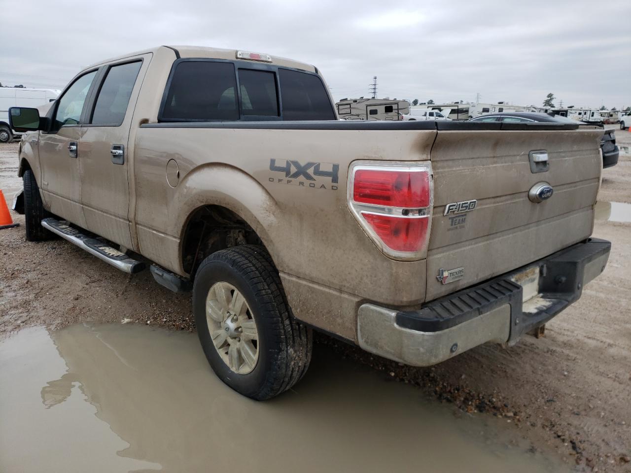 Photo 3 from auction – 2011 FORD F150 SUPER with VIN 1FTFW1ET2BKD71203