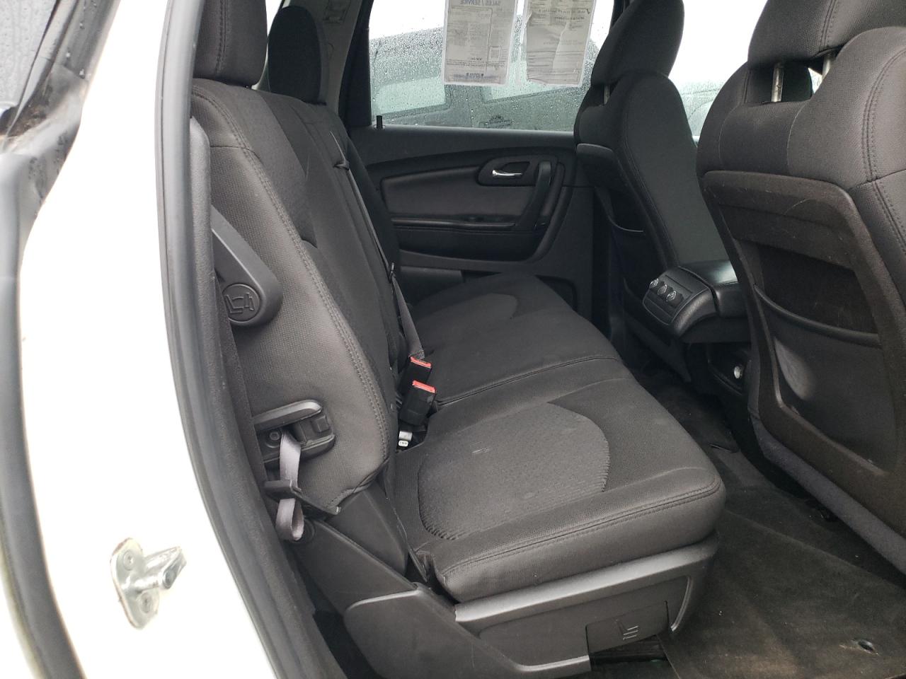 Photo 6 from auction – 2011 CHEVROLET TRAVERSE L with VIN 1GNKVGED3BJ128736
