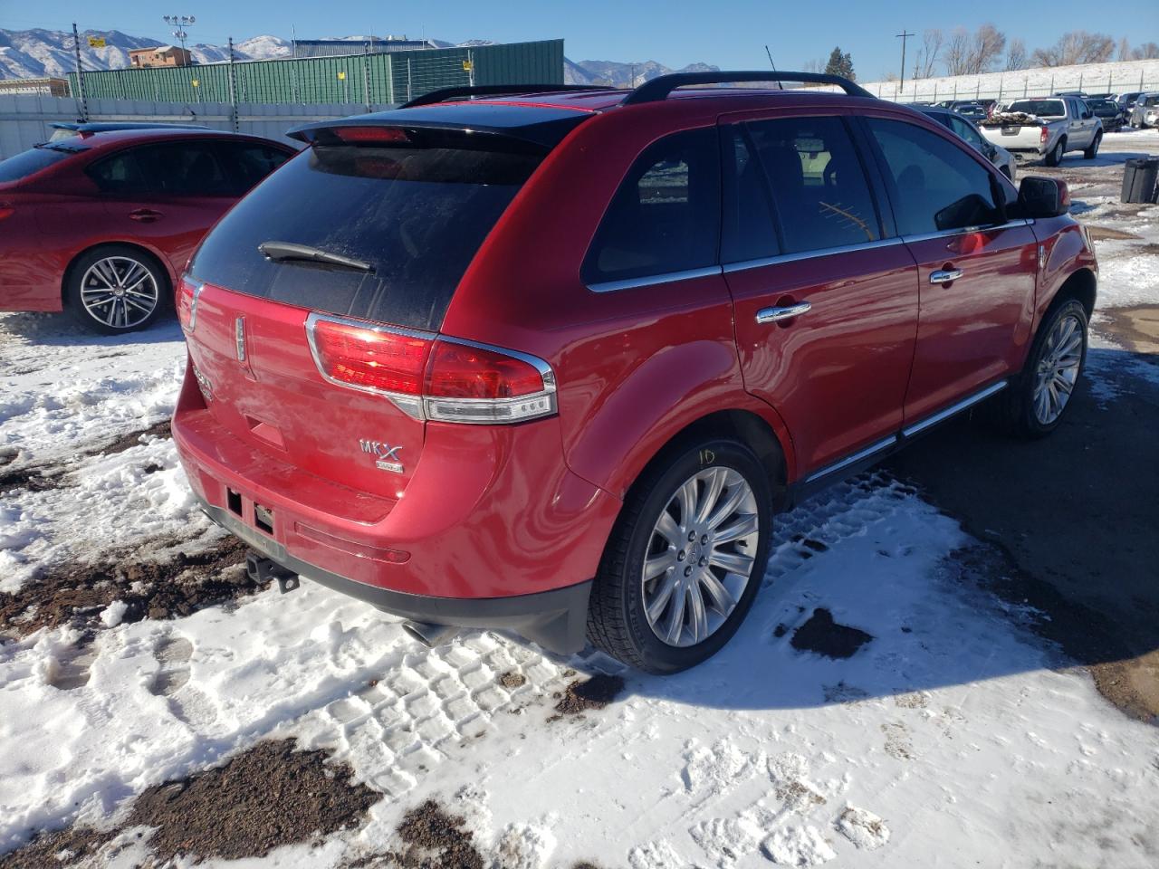 Photo 4 from auction – 2011 LINCOLN MKX with VIN 2LMDJ8JKXBBJ12299