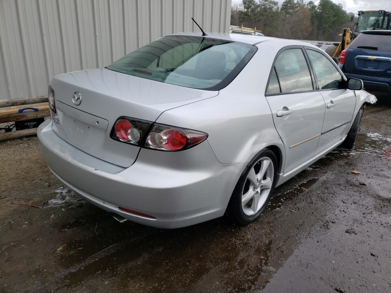 Photo 4 from auction – 2008 MAZDA MAZDA 6 with VIN 1YVHP80C085M18218