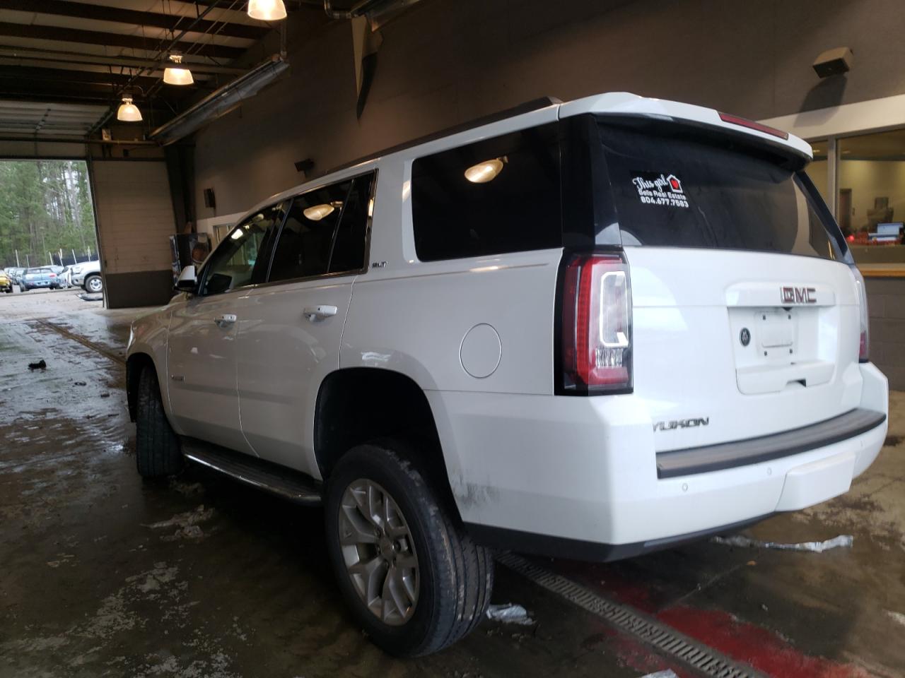 Photo 3 from auction – 2017 GMC YUKON SLT with VIN 1GKS1BKC8HR281081