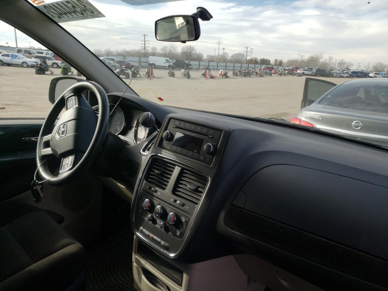 Photo 9 from auction – 2016 DODGE GRAND CARA with VIN 2C4RDGBG5GR389345