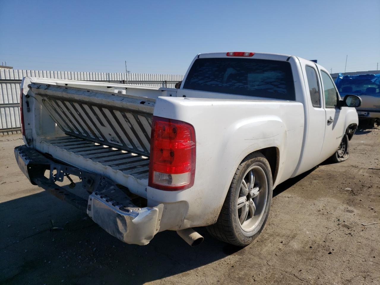 Photo 4 from auction – 2007 GMC NEW SIERRA with VIN 2GTEC19C671585844