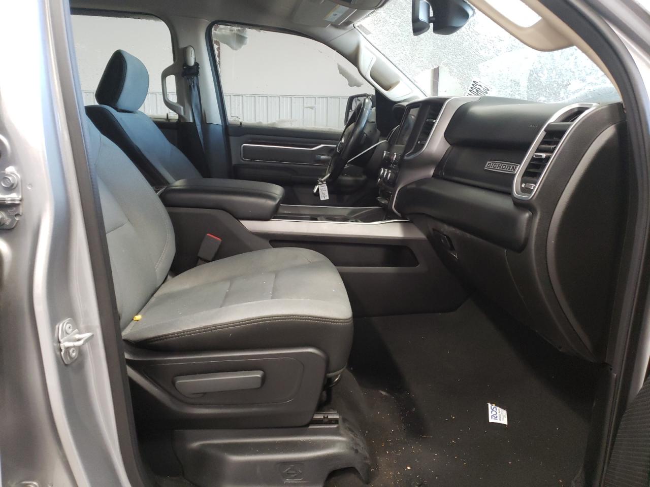 Photo 5 from auction – 2019 RAM 1500 BIG H with VIN 1C6SRFFT2KN668267