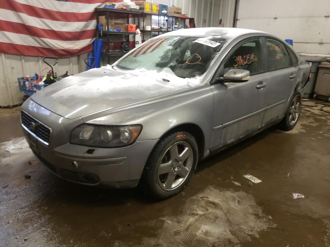 Photo 2 from auction – 2006 VOLVO S40 with VIN YV1MH682062217042
