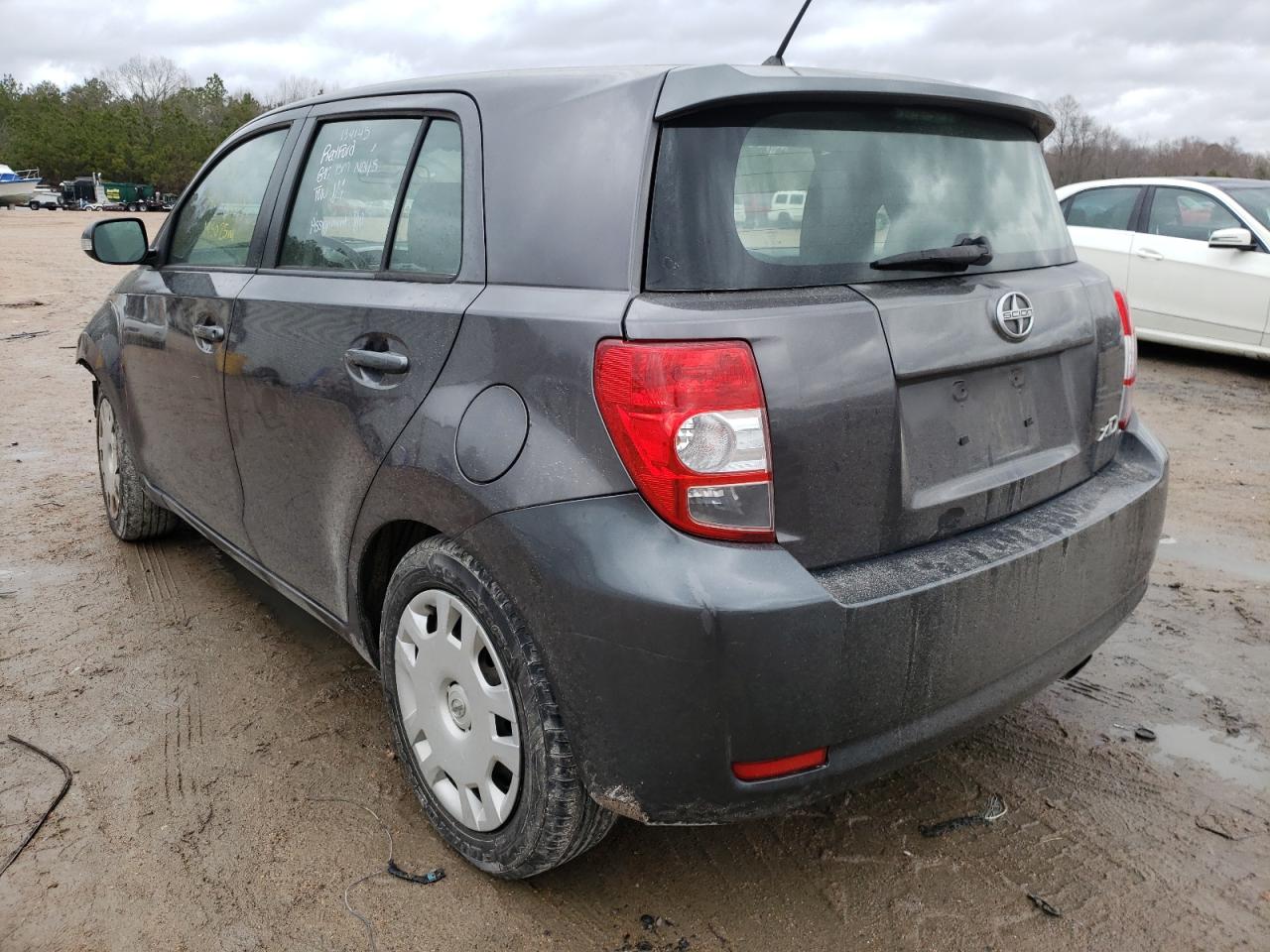 Zdjęcie 3 z aukcji – 2011 TOYOTA SCION XD z VIN JTKKU4B48B1011693
