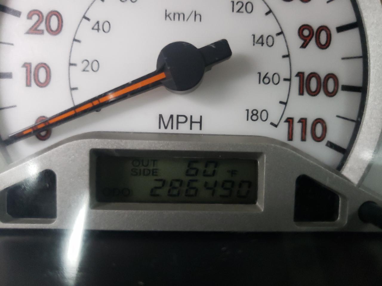 Photo 8 from auction – 2008 TOYOTA COROLLA CE with VIN 2T1BR32E88C921621