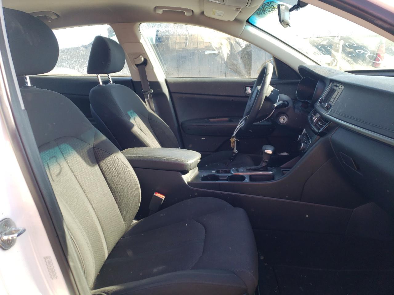 Photo 5 from auction – 2016 KIA OPTIMA LX with VIN KNAGT4L32G5093813