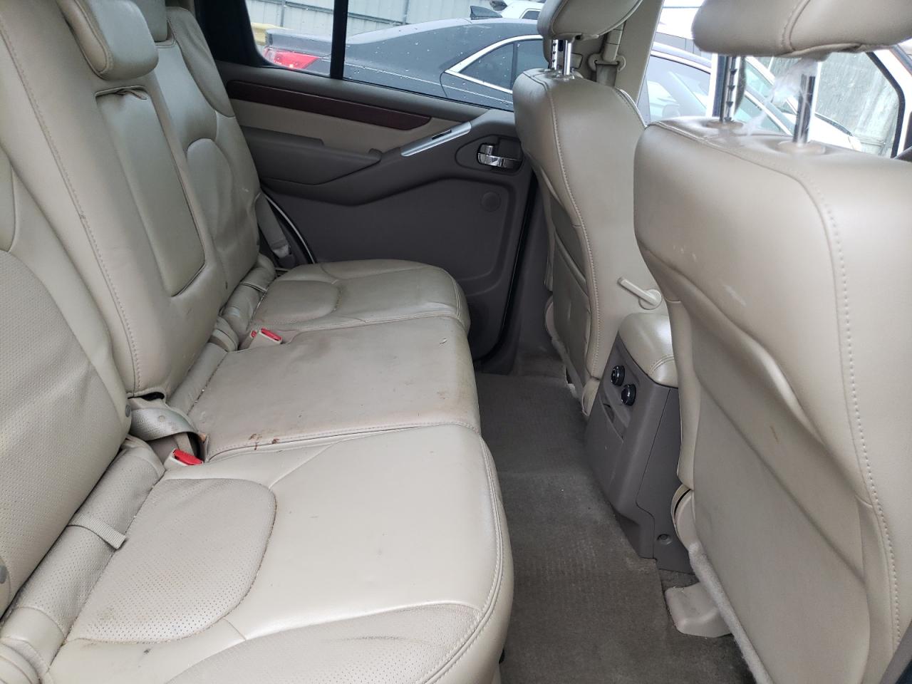 Photo 6 from auction – 2012 NISSAN PATHFINDER with VIN 5N1AR1NN0CC628918