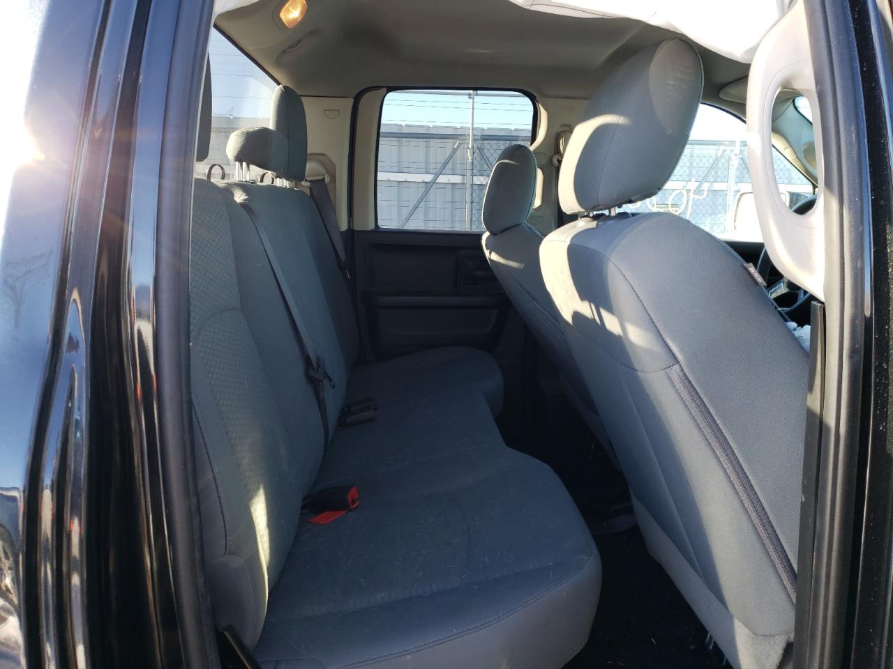 Photo 6 from auction – 2019 RAM 1500 CLASS with VIN 1C6RR7FG4KS531713