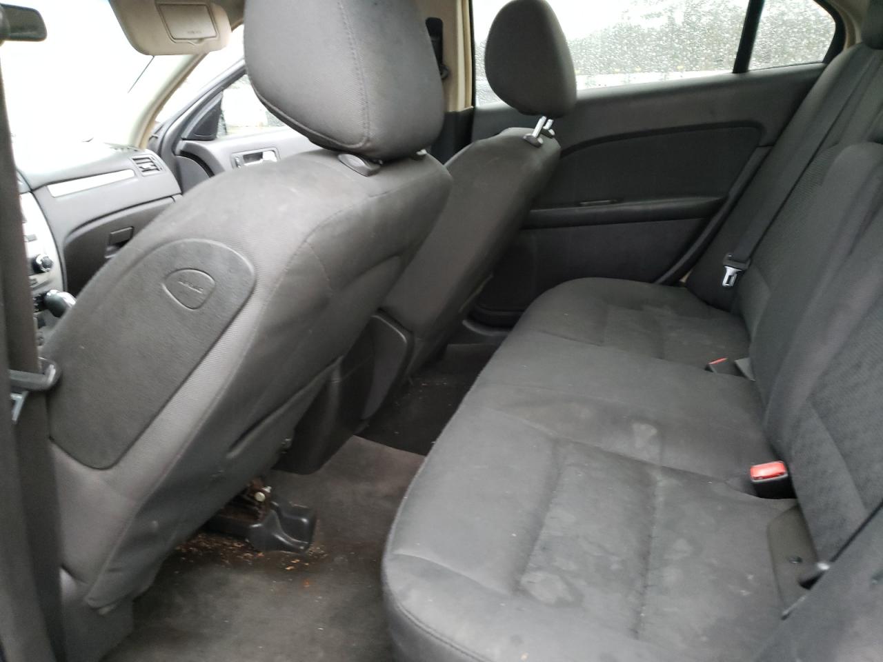 Photo 6 from auction – 2010 FORD FUSION with VIN 3FAHP0HA4AR418600