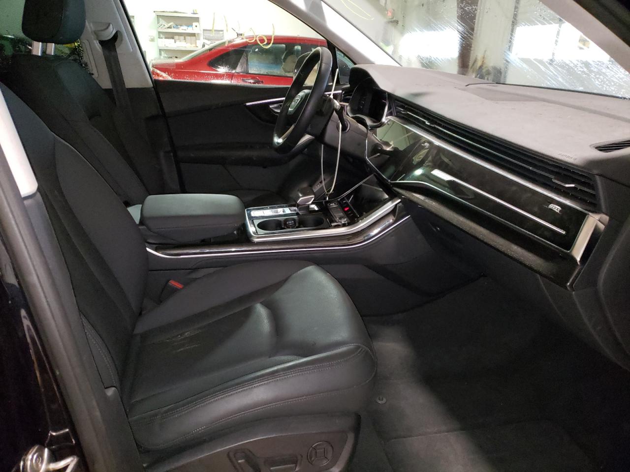 Photo 5 from auction – 2021 AUDI Q7 PRESTIG with VIN WA1VXAF78MD024292