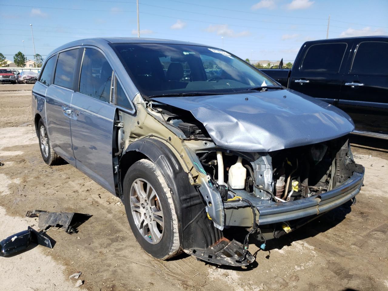 Photo 1 from auction – 2011 HONDA ODYSSEY EX with VIN 5FNRL5H65BB051082