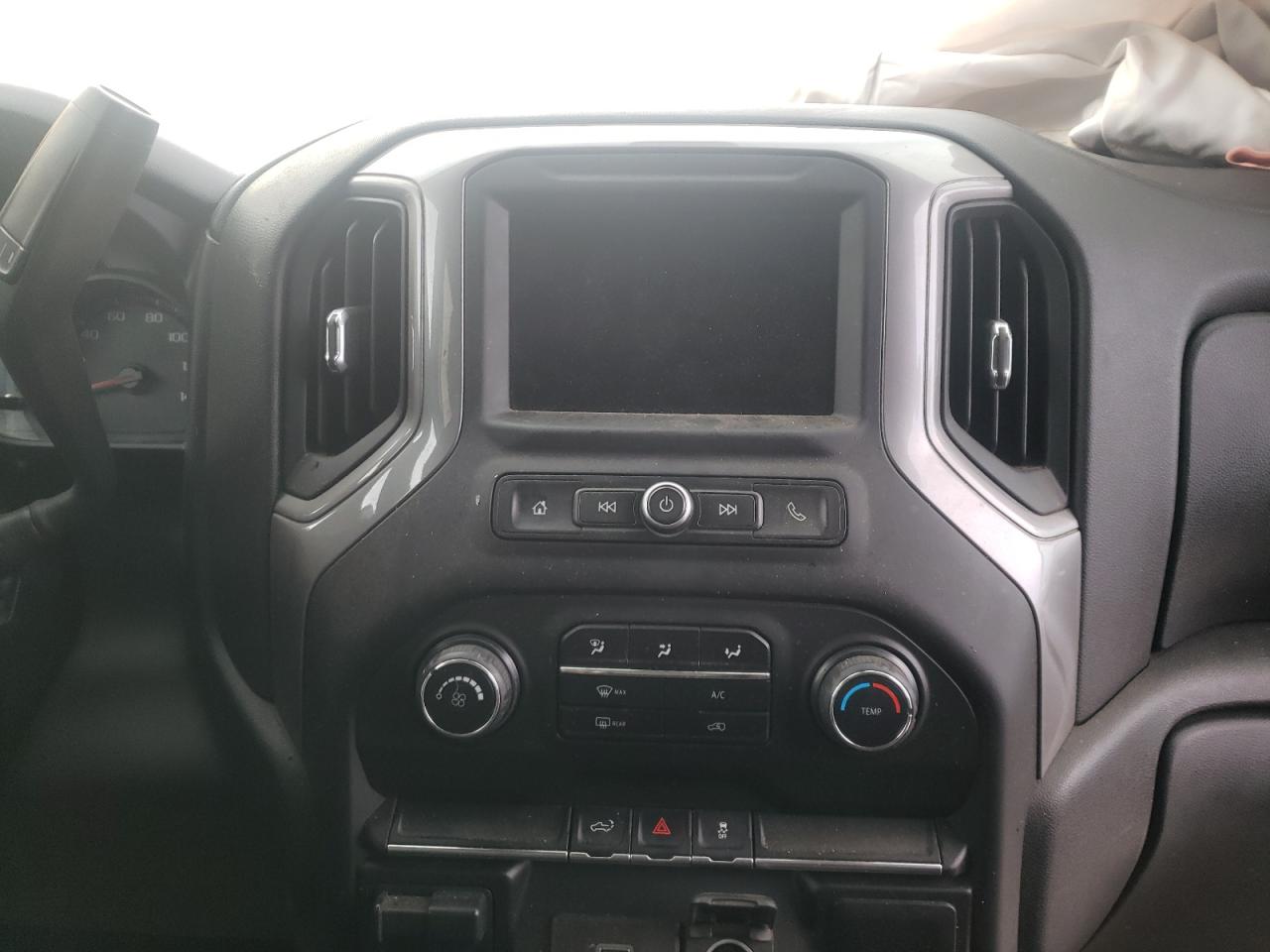 Photo 9 from auction – 2020 CHEVROLET SILVERADO with VIN 1GC5YLE78LF225712