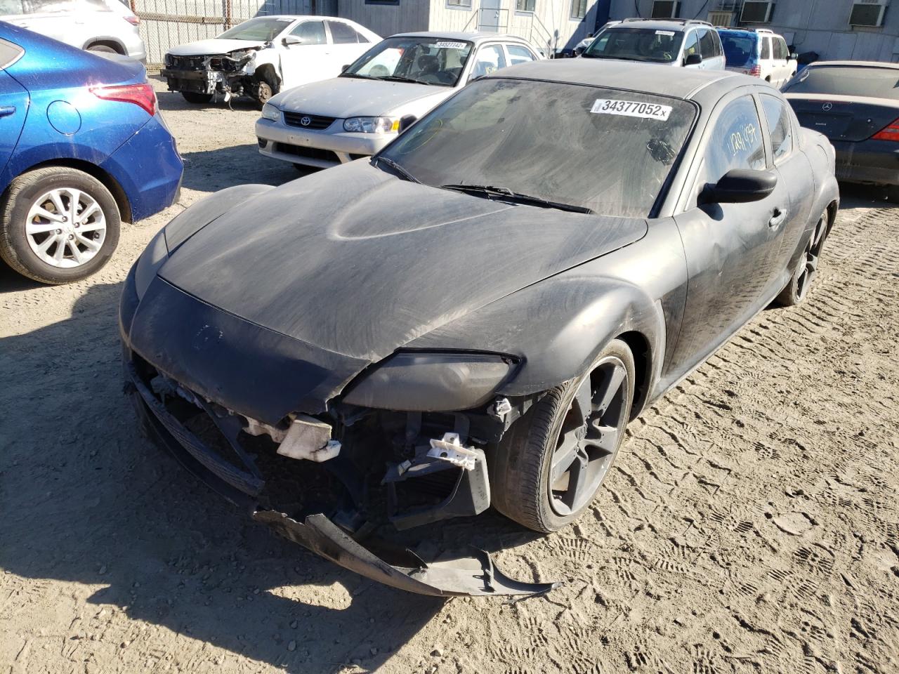 Photo 2 from auction – 2004 MAZDA RX8 with VIN JM1FE17N840131735