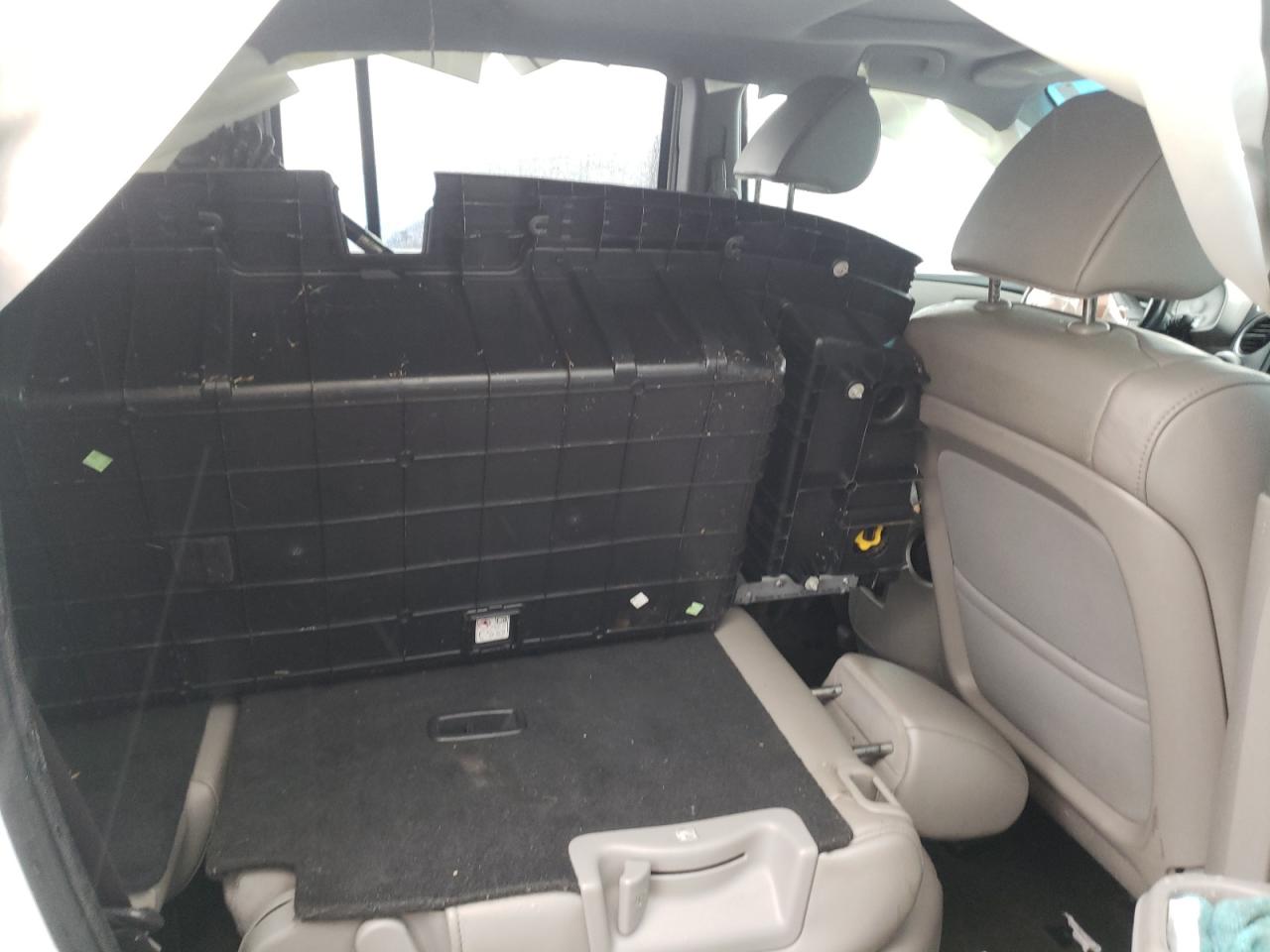 Фото 6 с аукциона – 2014 HONDA PILOT EXL с VIN 5FNYF4H50EB037048