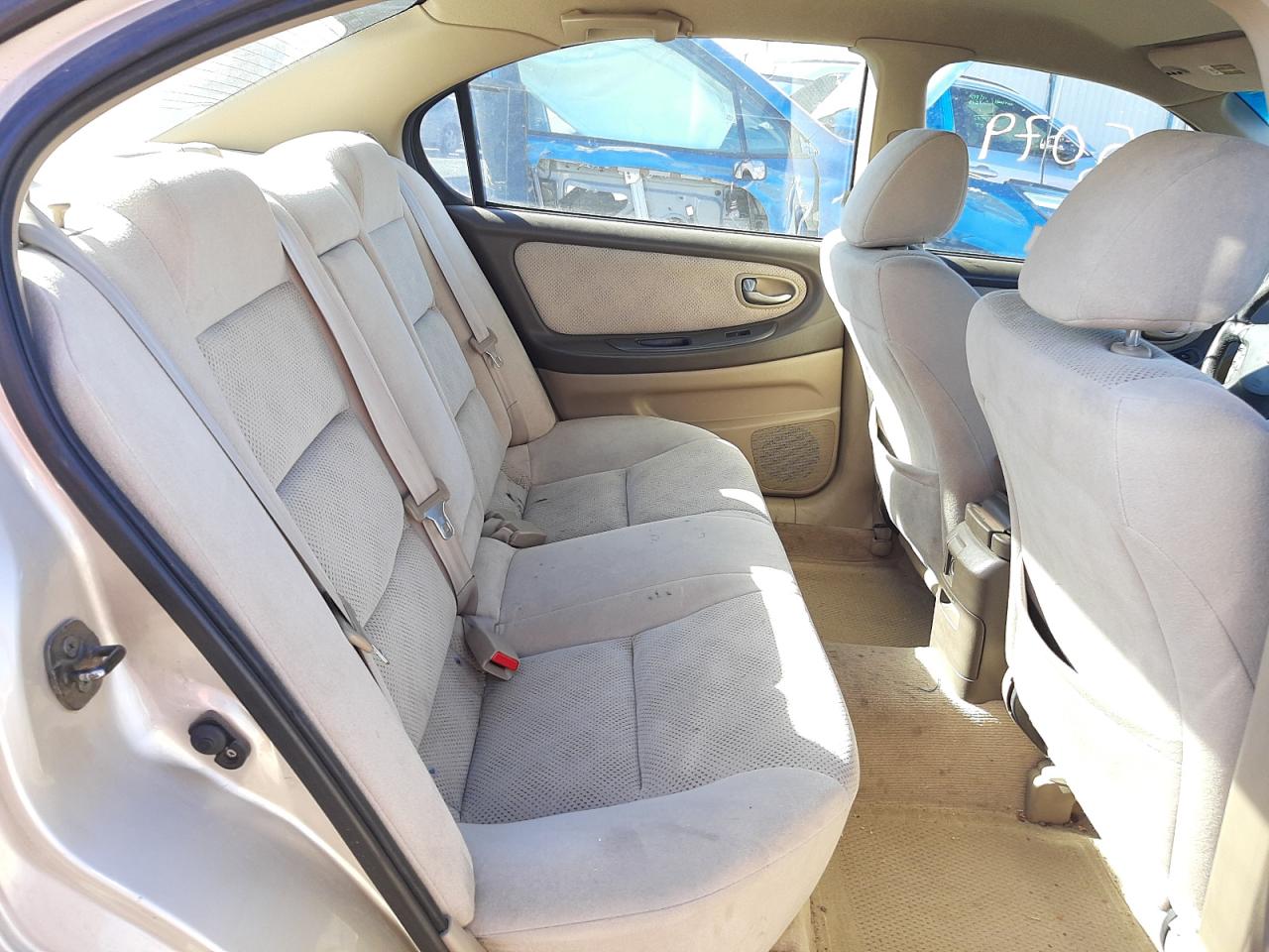 Photo 6 from auction – 2002 NISSAN MAXIMA GLE with VIN JN1DA31D12T417956
